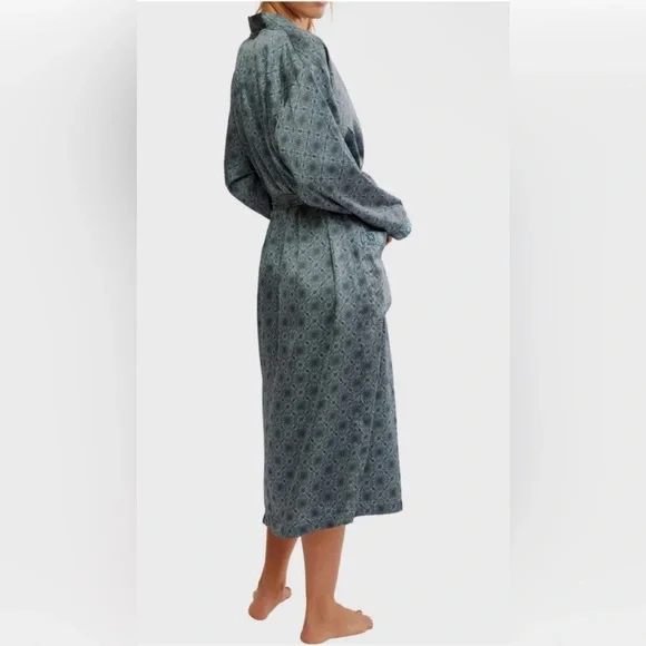 Free People Oasis House Robe M/L NWT - Picture 3 of 9